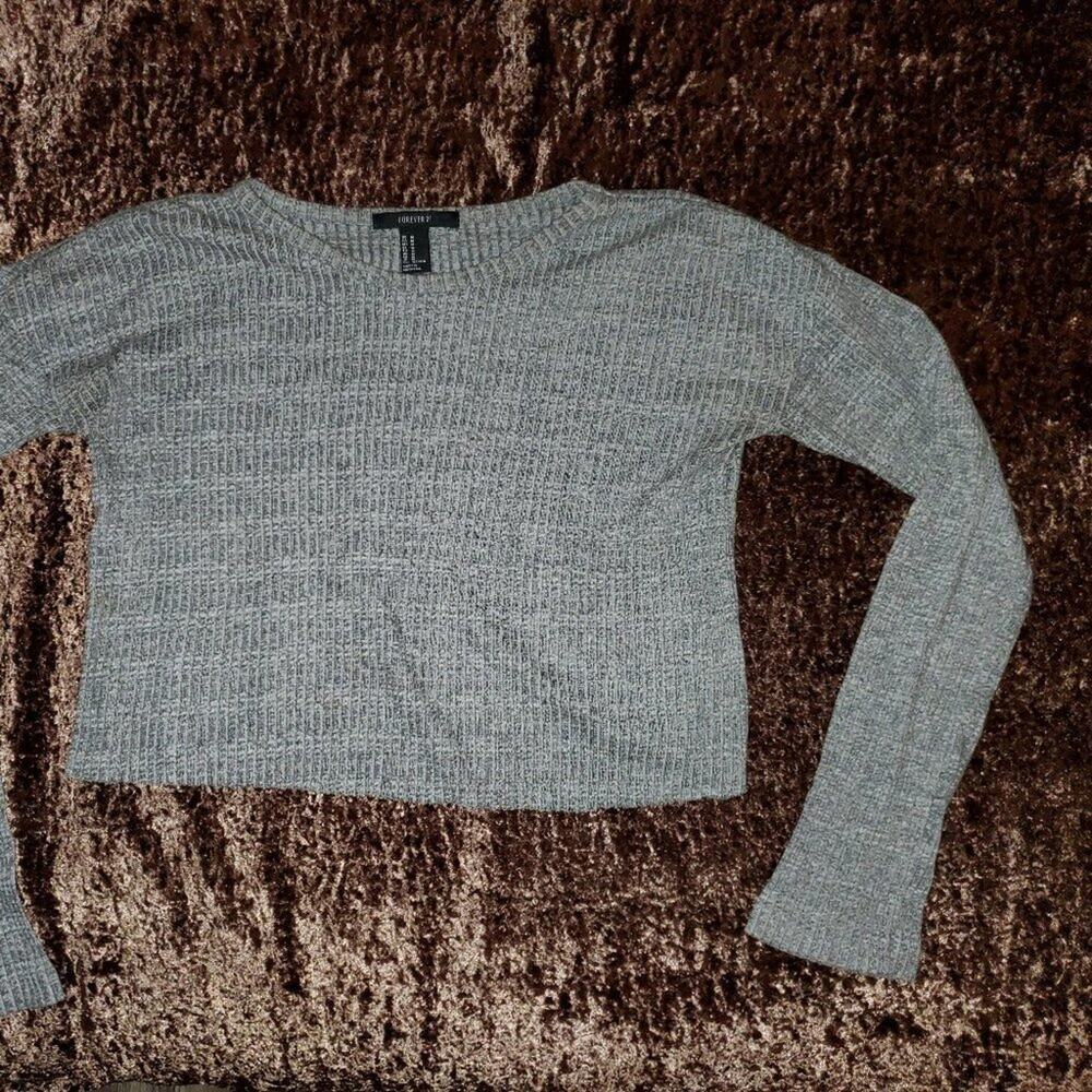 F21 Gray Long Sleeve Crop Top 💆 💆‍♂️ 💆‍♀️ EUC
